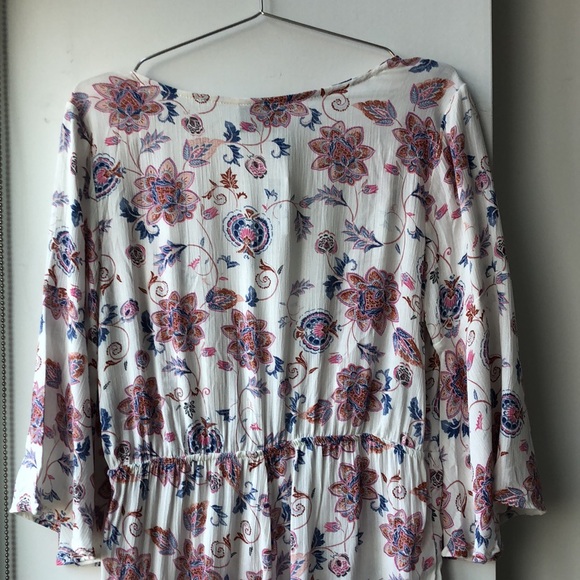 NWT Luna Chix Floral Bell Sleeve Rayon Romper! - Picture 8 of 12